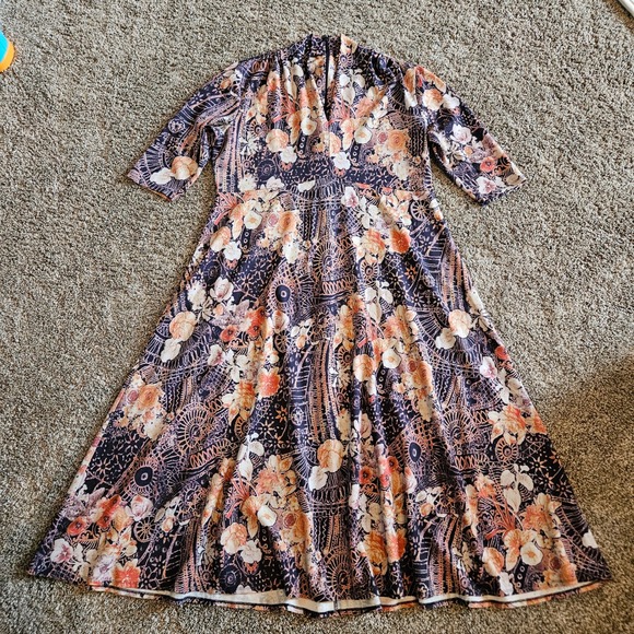 Soft Surroundings Adamaris Dress Womens XL Floral Mandala Midi V-Neck Boho Artsy - Picture 3 of 11